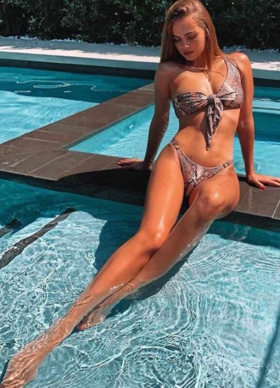 À 26 ans, le mannequin a épousé un millionnaire égyptien de 62 ans, et elle lui a donné une fille