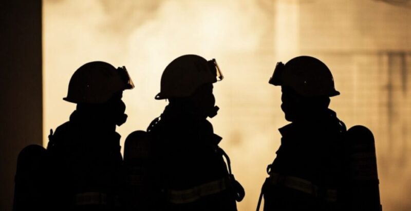 Une matinée de deuil : deux pompiers du Loir-et-Cher perdent la vie dans un dramatique accident de la route