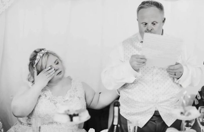 "Une Histoire d'Amour Magique : Leah et Andrew, Un Mariage de Rêve et Leur Belle Famille"