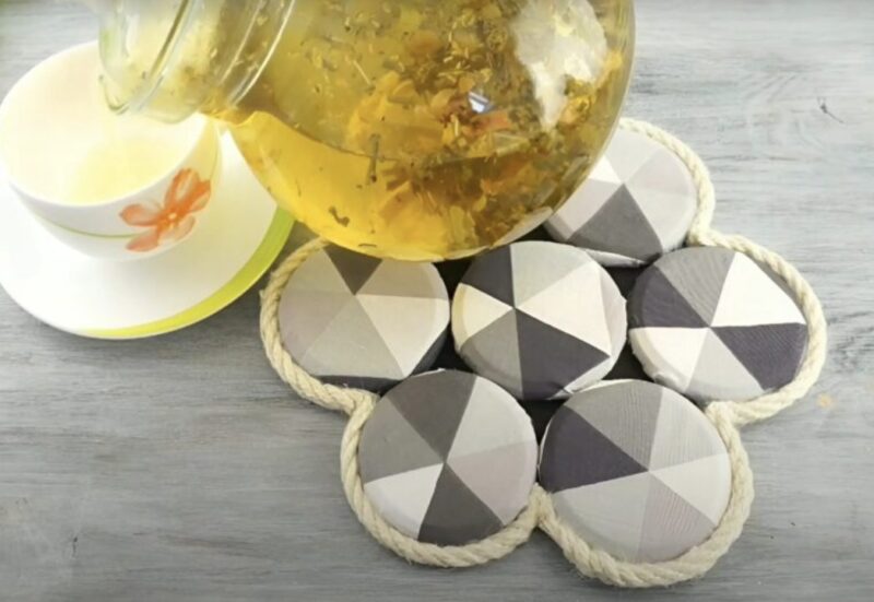 Depuis que j'ai découvert ces astuces, je ne jette plus jamais les couvercles en fer des bocaux ! Voici quelques idées créatives pour réutiliser ces couvercles et ajouter une touche décorative à votre maison
