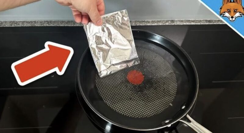 Placez une feuille de papier d’aluminium dans de l’eau bouillante et découvrez ce qui se passe – même les riches l’utilisent