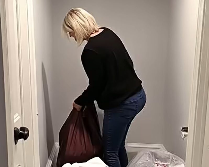 Il y a environ deux mois, ma belle-mère a soudainement instauré une nouvelle tradition : venir chez nous chaque semaine ։ Quand j’ai compris la vraie raison de ses visites, j’ai été bouleversée
